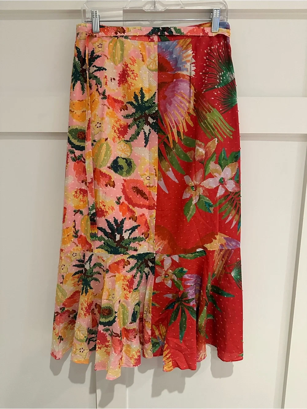FARM Rio vibrant red